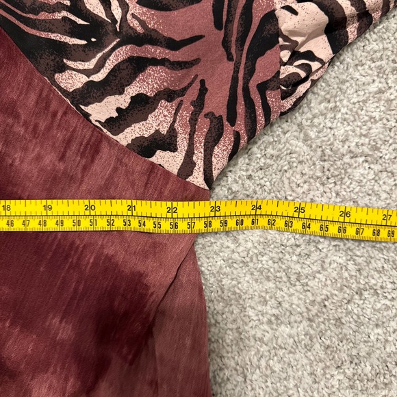 GiGiO USA Purple Animal Print Print Peasant‎ Blouse Large Pre-owned - Picture 9 of 9